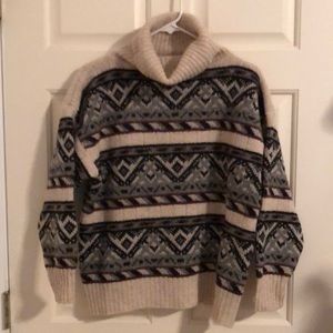 100%Shetland Wool cowl neck sweater size Medium